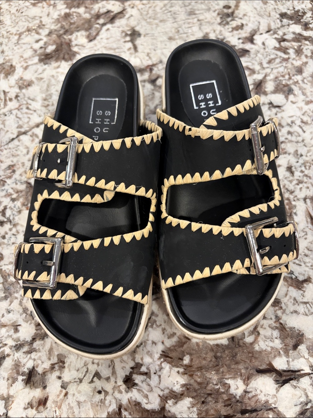 ShuShop Black Laura Sandals with Cream Zigzag Trim size 8